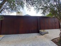  Portão automatizado em Aço Corten Whats